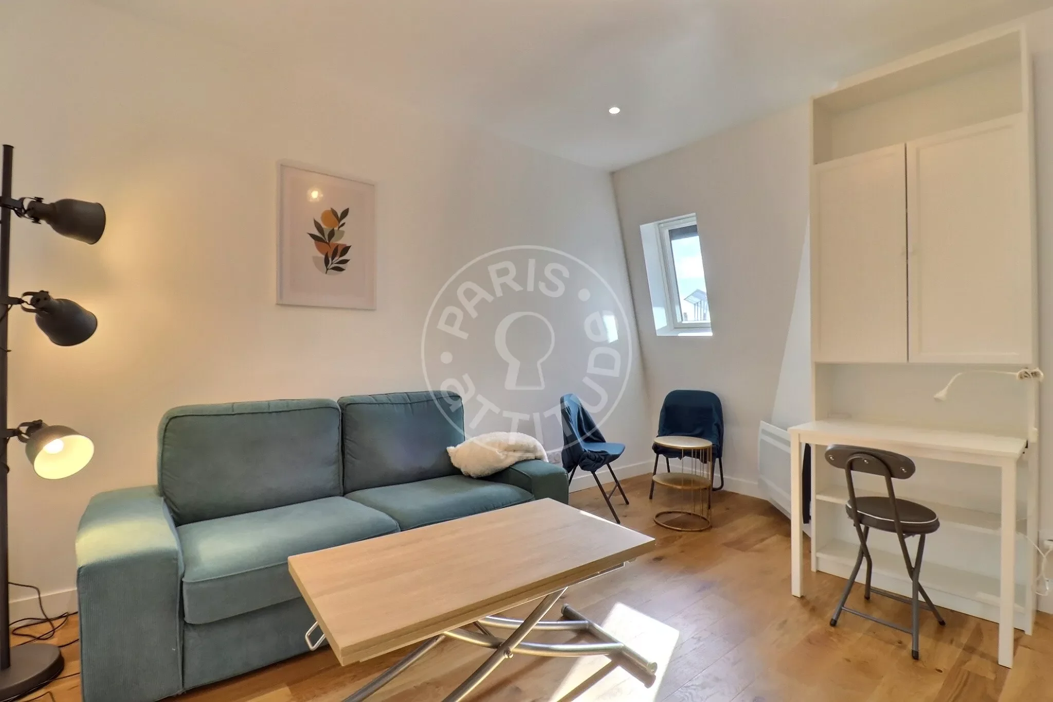 Appartement Rue Ambroise Paré à Paris