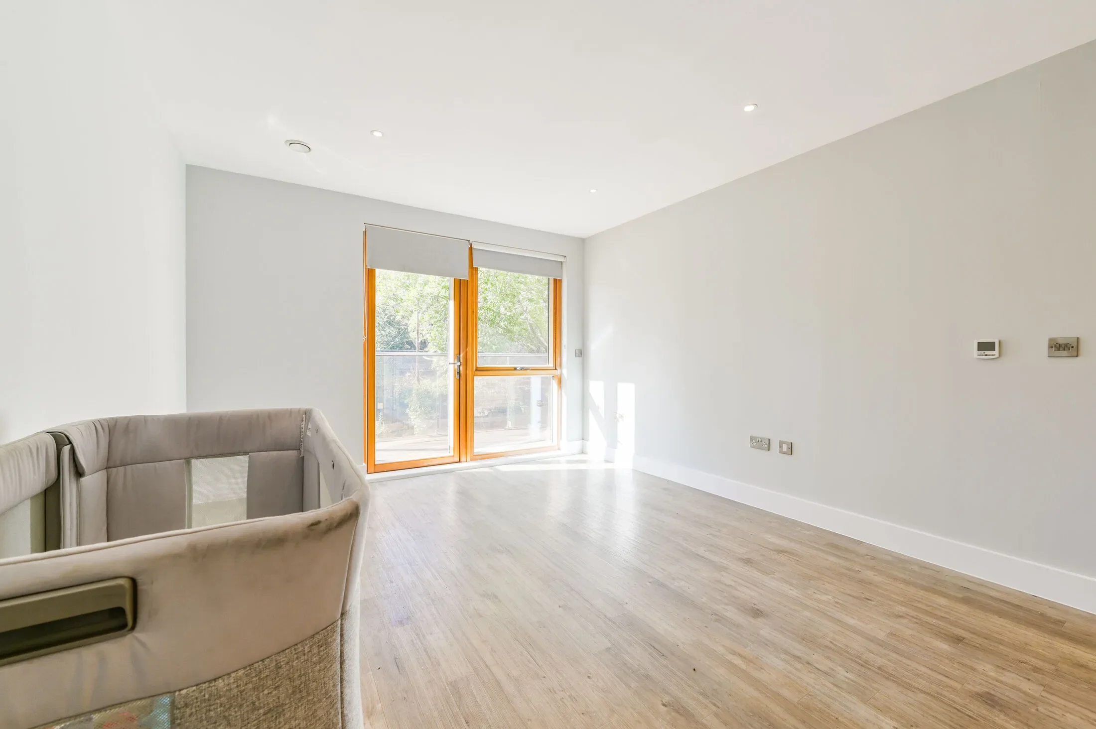 Flat East Acton Lane in Greater London