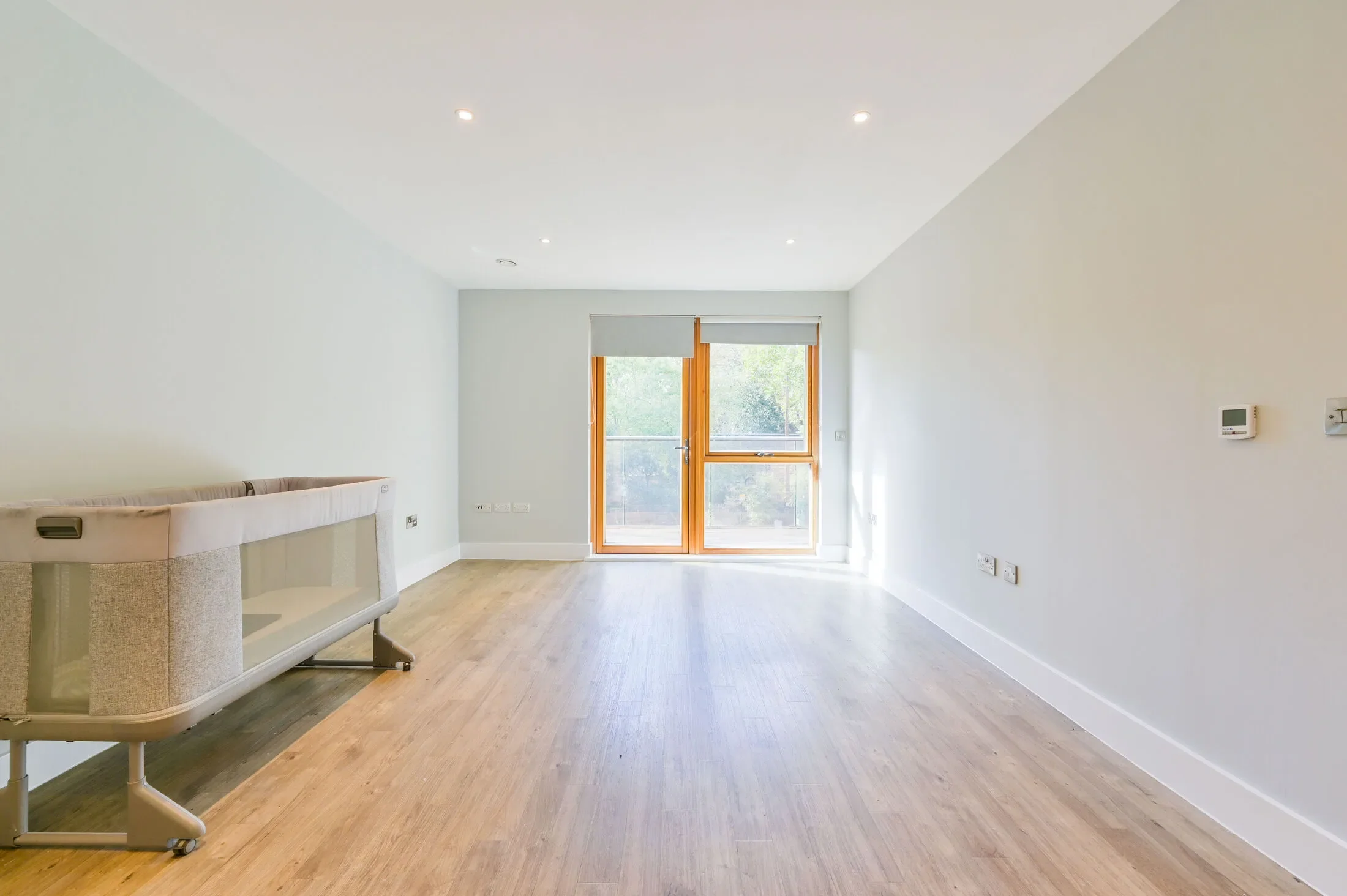 Flat East Acton Lane in Greater London