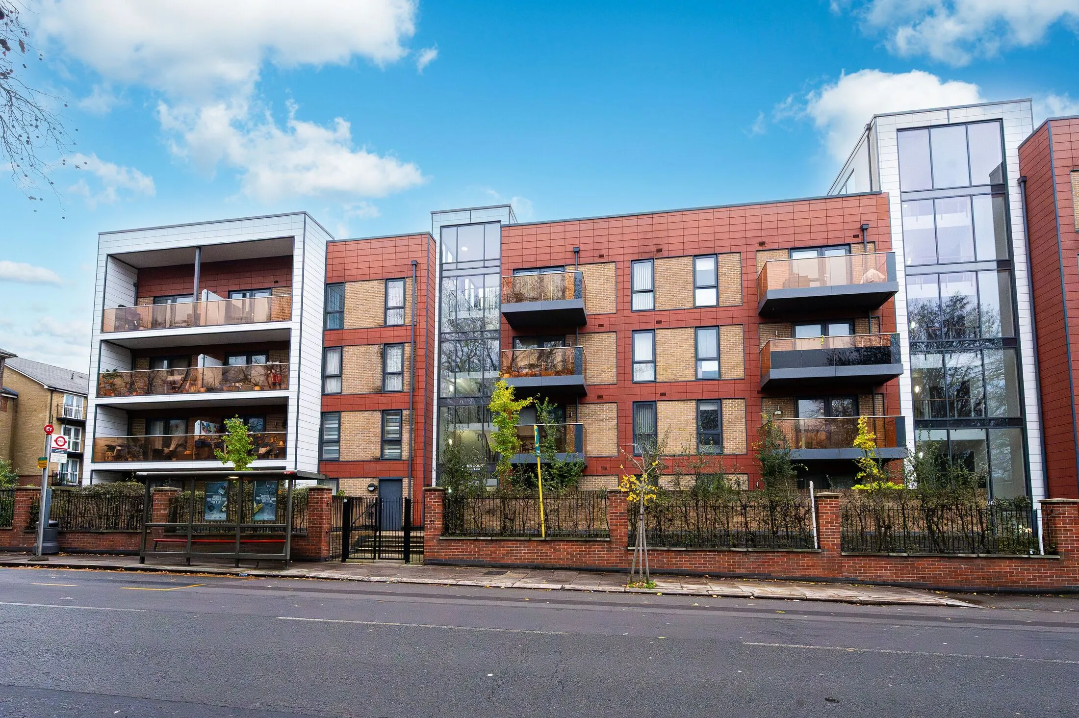 Flat East Acton Lane in Greater London