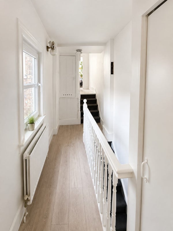House Battersea Rise in Greater London