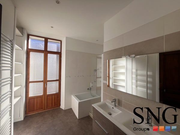 Flat Avenue Georges Clemenceau in Digne-les-Bains