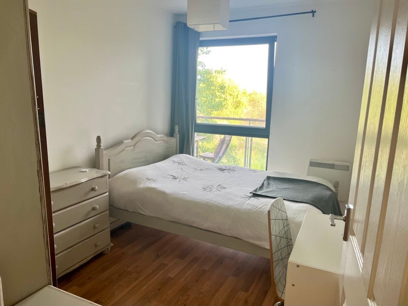 Room Morris Court in Greater London