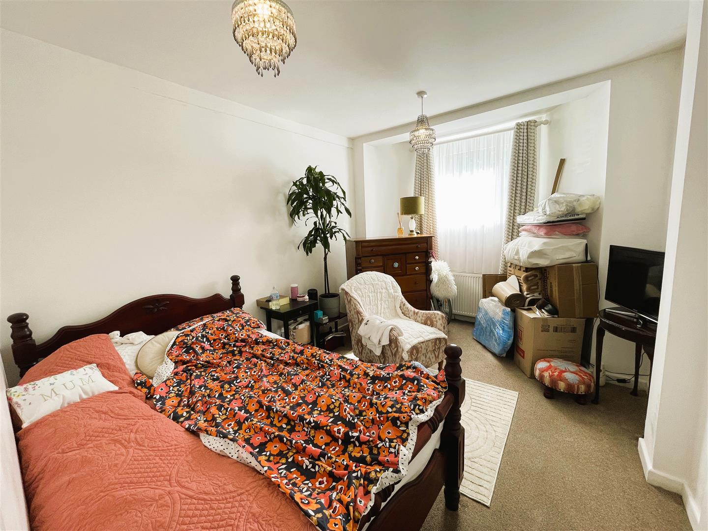 Flat Millbrook Road East in Southampton