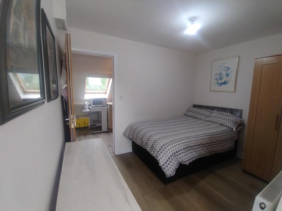 Flat Prior Deram Walk in Coventry