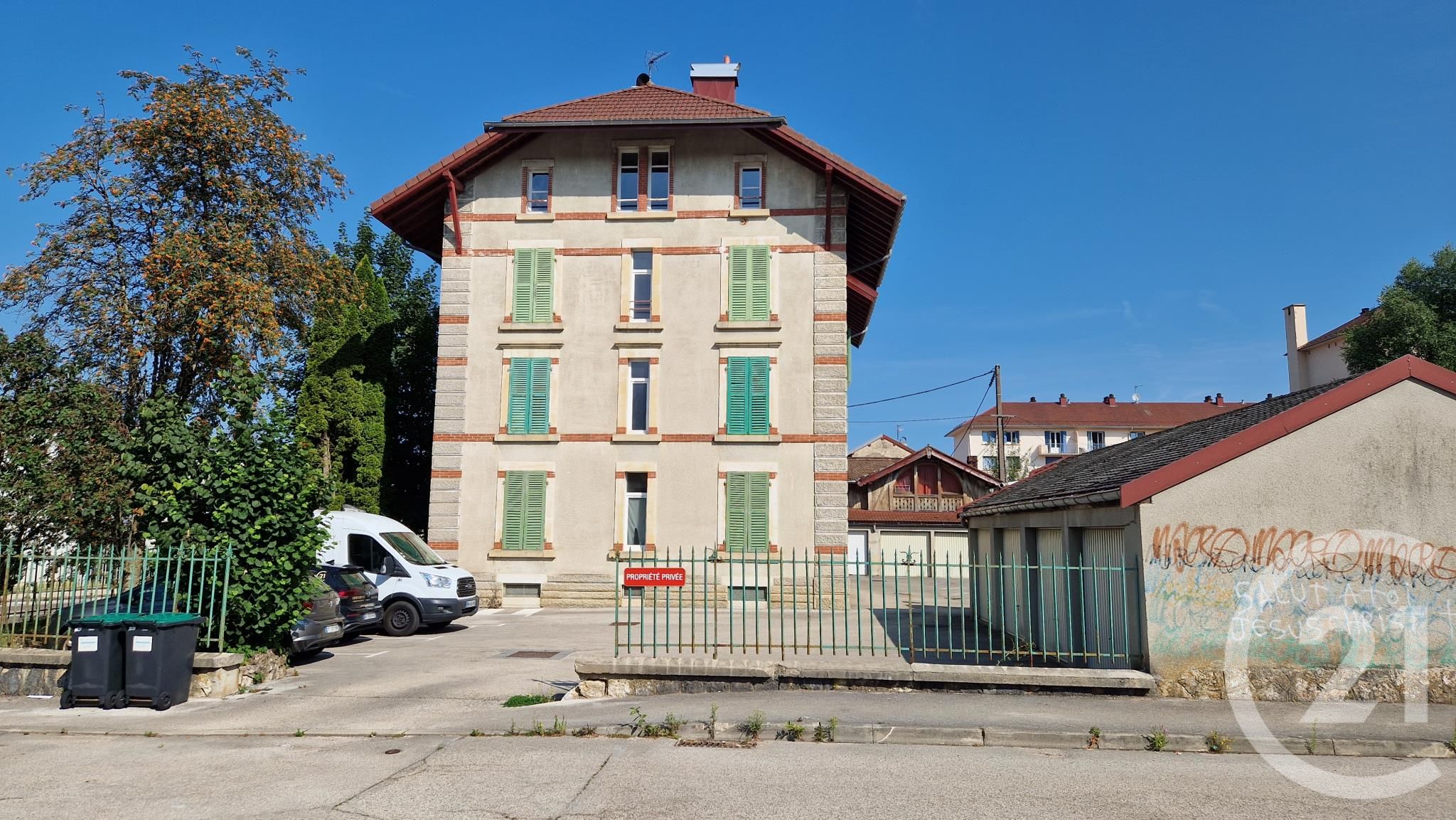 Appartement Route de Pontarlier aux Verrières de Joux à La Cluse-et-Mijoux