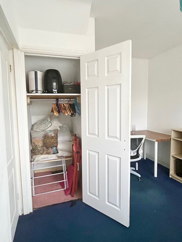 Room Windlass Place in Greater London