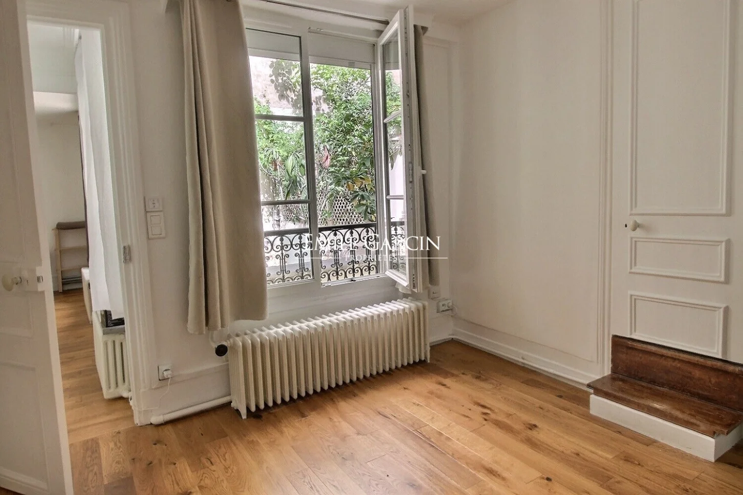 House Boulevard Malesherbes in Paris