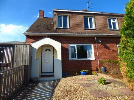 House Prince Charles Road in Exeter