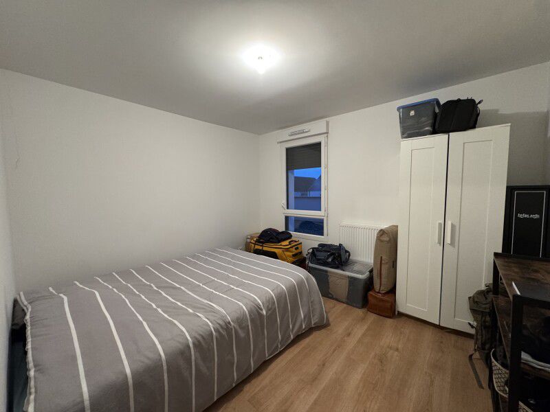 Flat Rue de la Poule Blanche in Ormes
