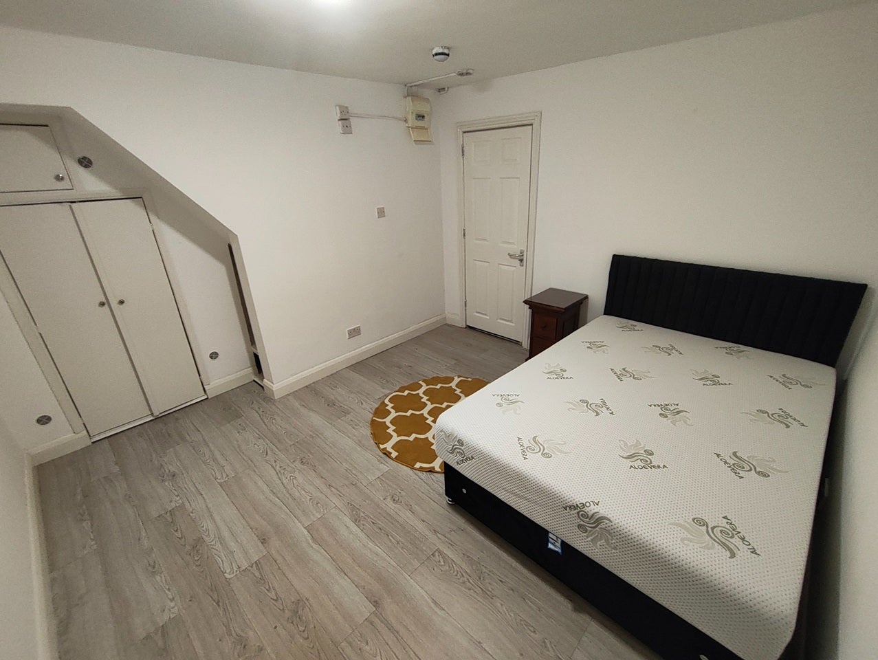 Room Princess Street in Luton