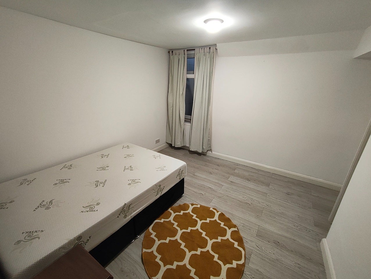 Room Princess Street in Luton