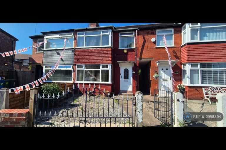 House Somerset Road in Tameside