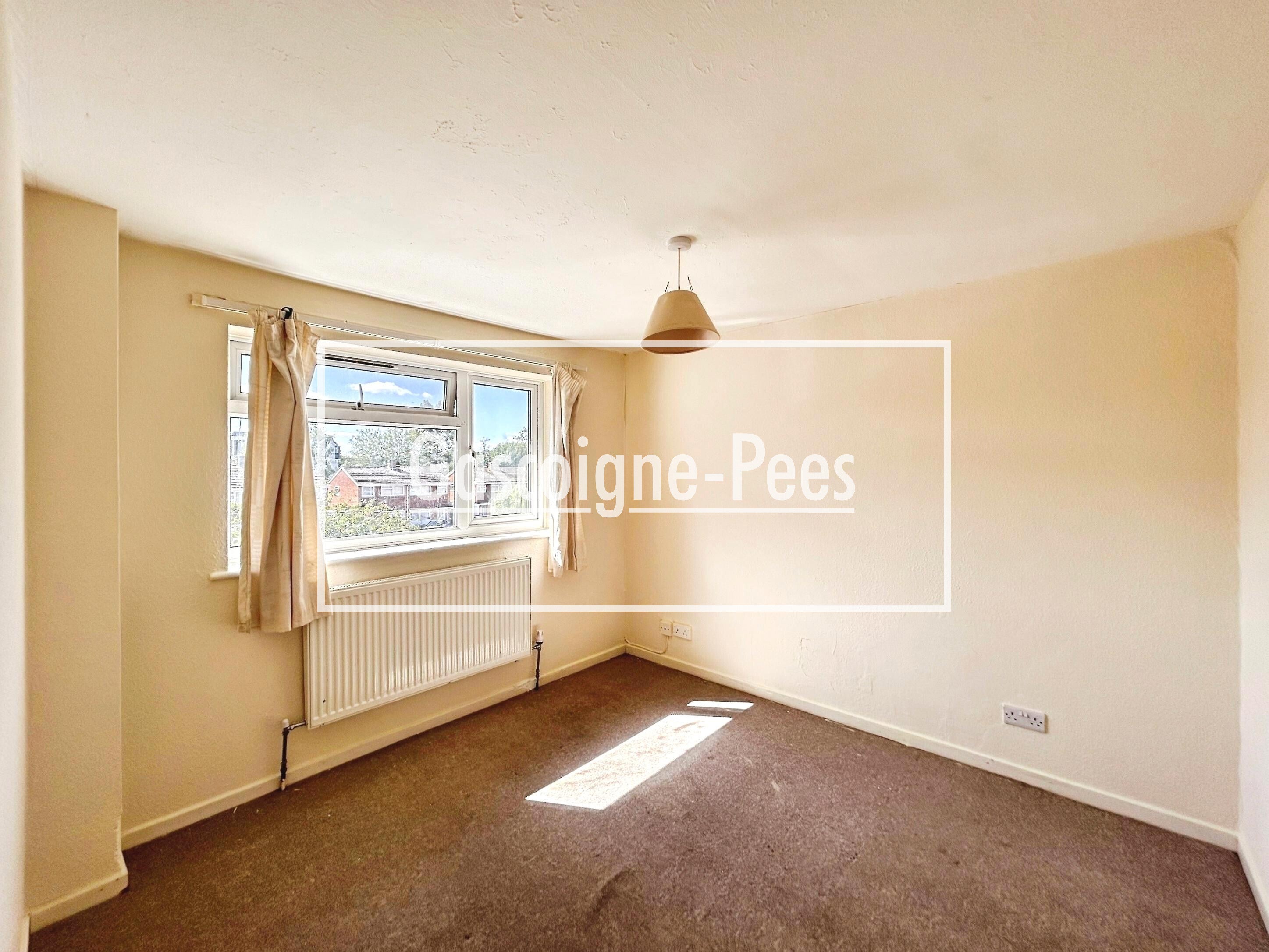 Flat Fletcher Close in Basingstoke and Deane