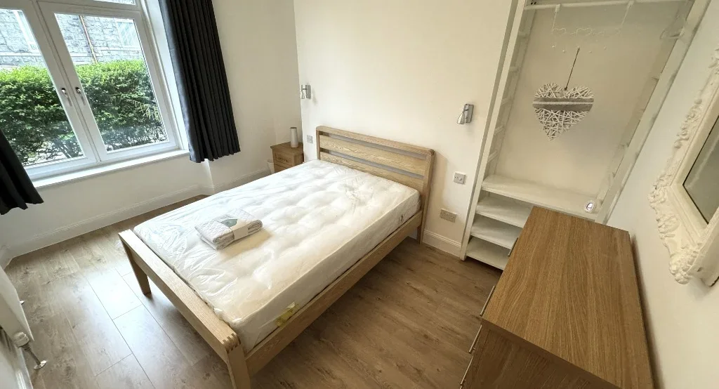 Flat Roslin Street in Aberdeen City