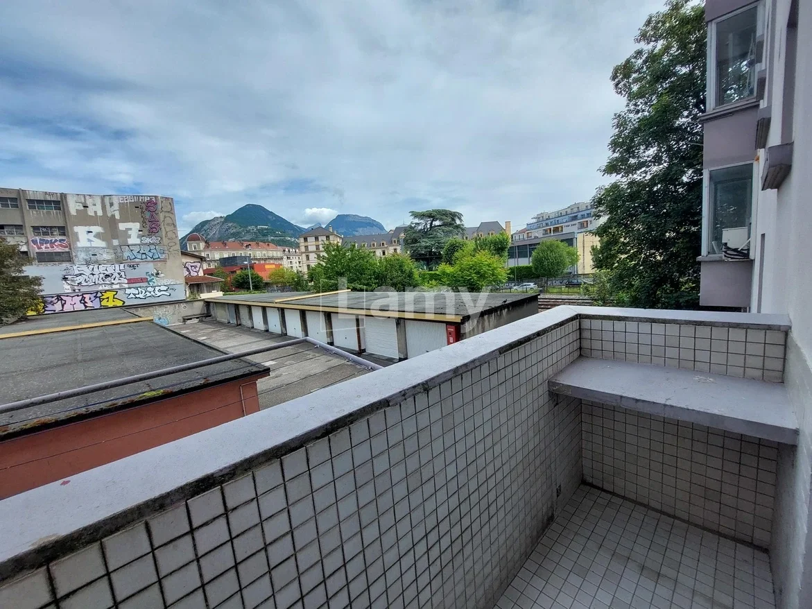 Appartement Rue Général Janssen à Grenoble