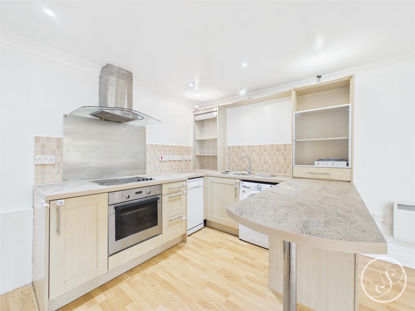 Flat Brackenhurst Place in Leeds