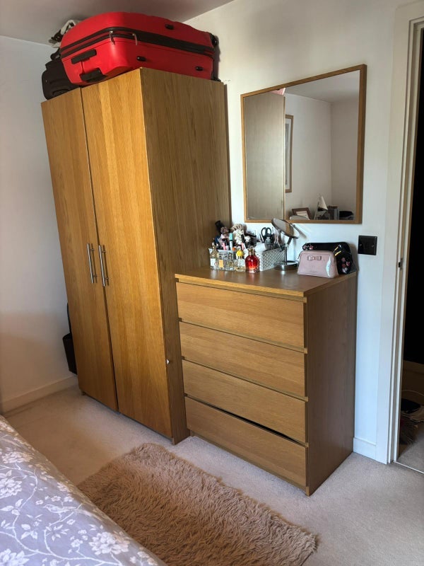 Flat East Hill in Greater London