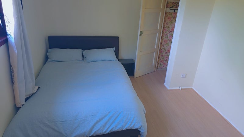 Room Egilsay Street in Glasgow
