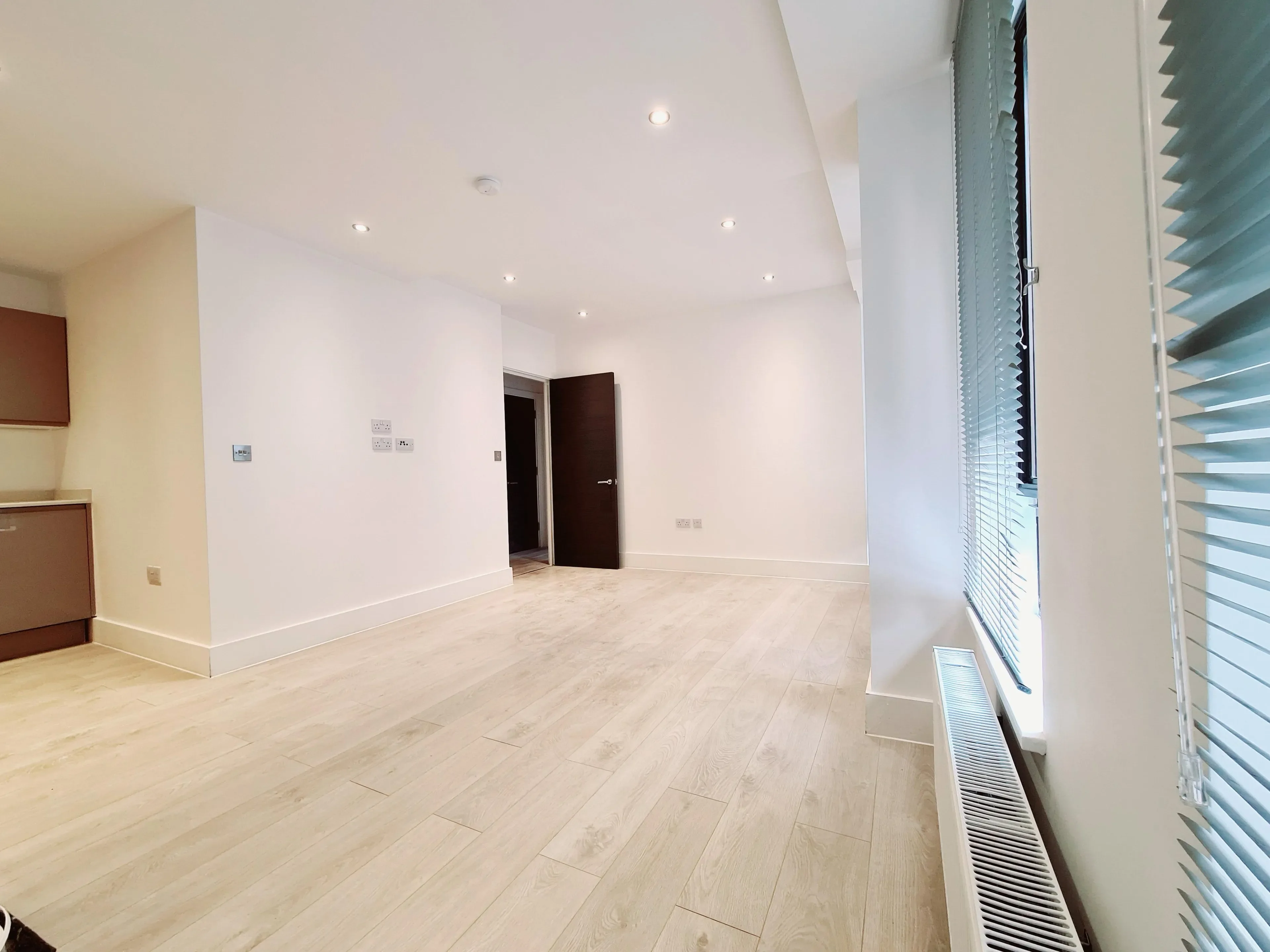 Flat Clarendon Road in Watford