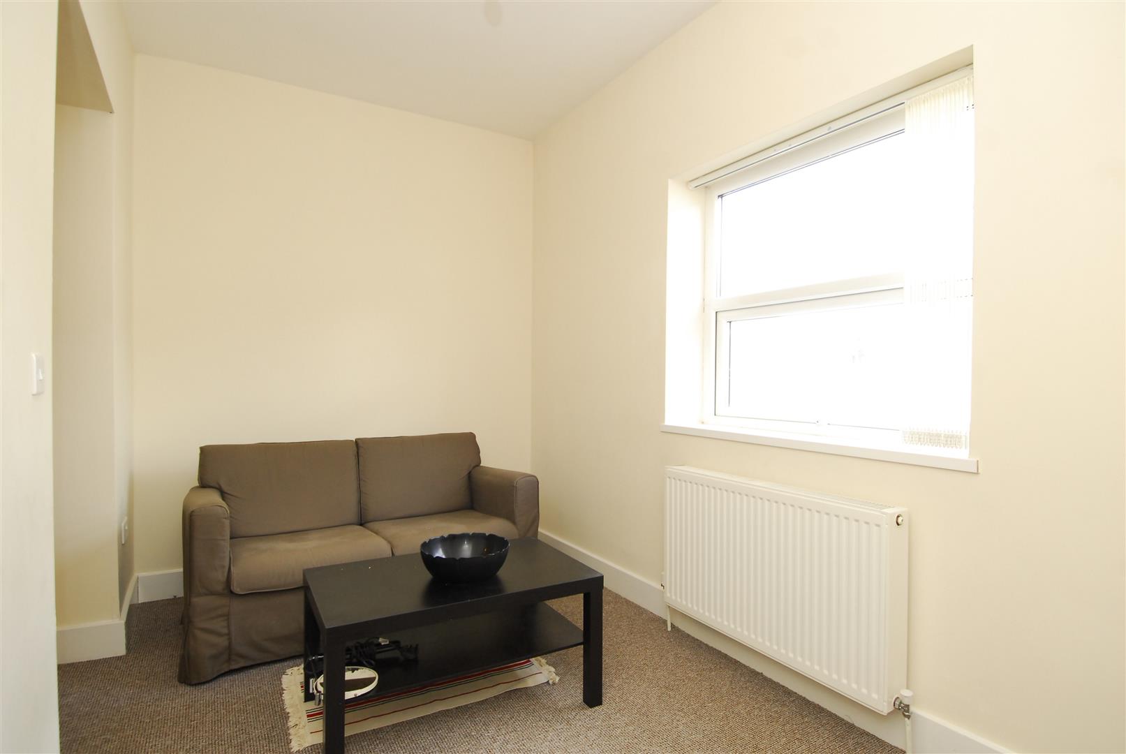 Flat Seaton Avenue in Plymouth