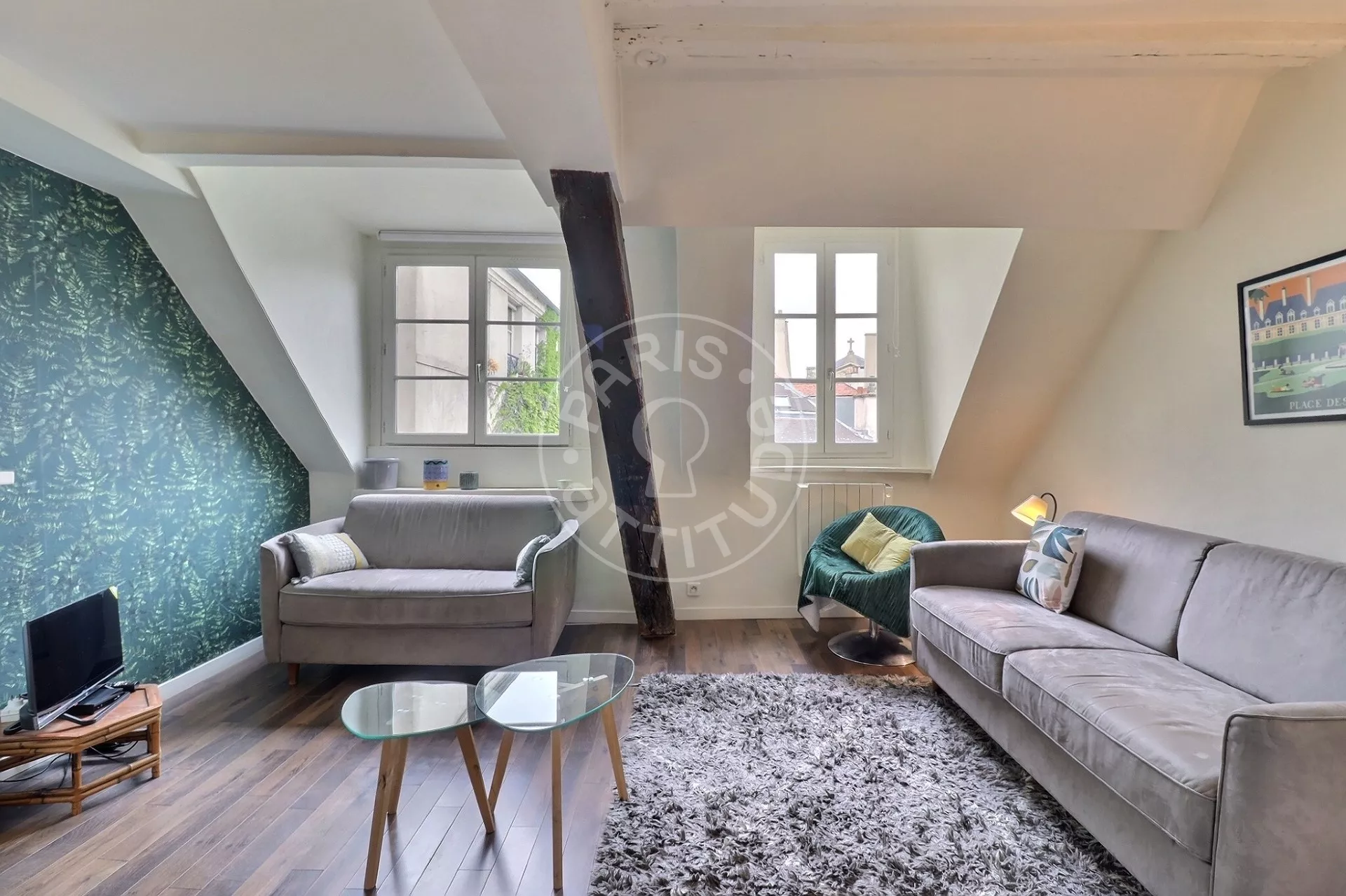 Appartement Rue Sainte-Croix de la Bretonnerie à Paris