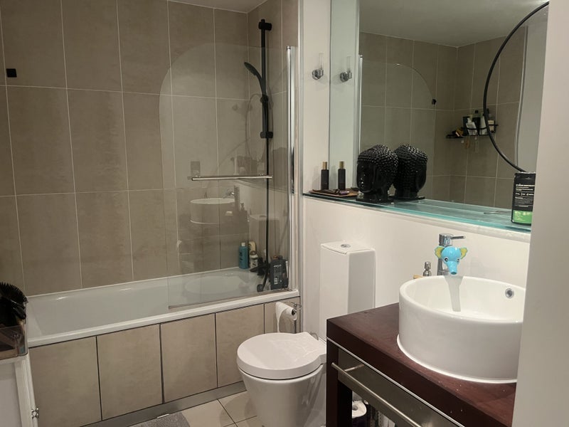 Room Eagle Works in Greater London