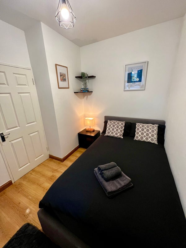 Room Bevenden Street in Greater London