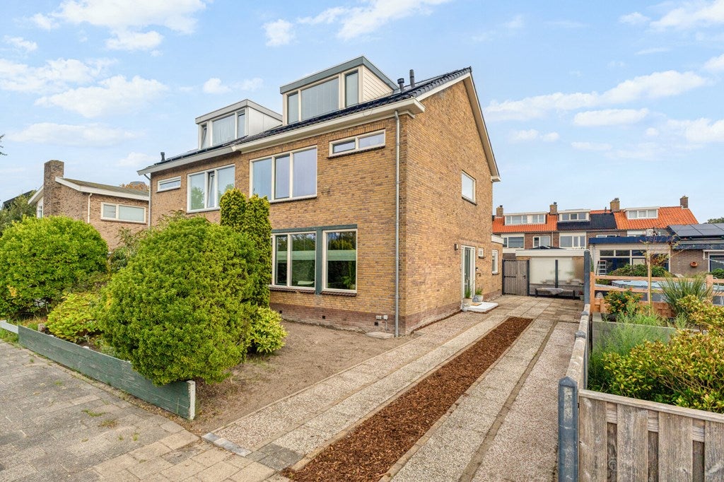 Huis Waddenzeestraat 5 in Den Helder