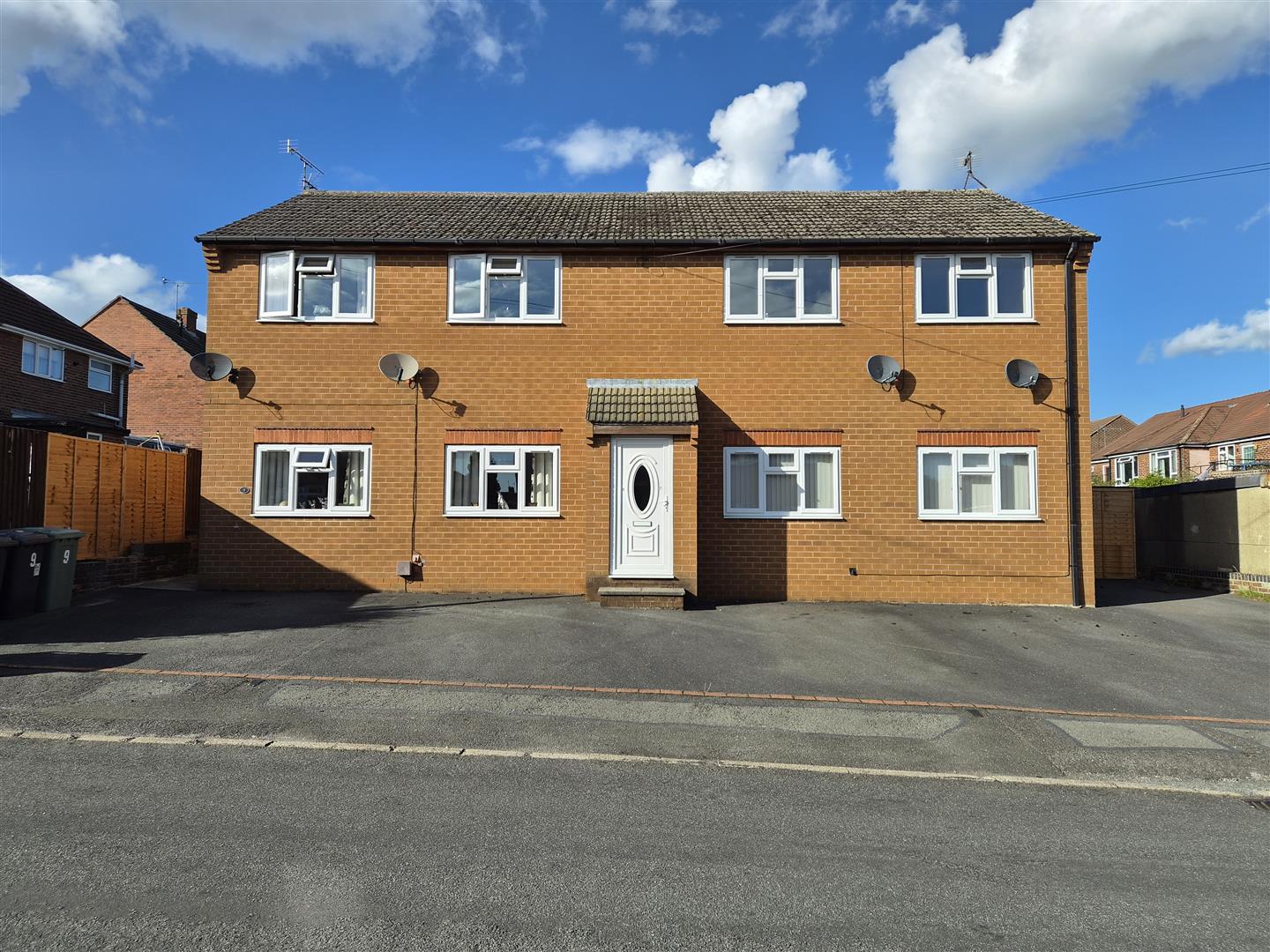 Flat West Street in Chesterfield