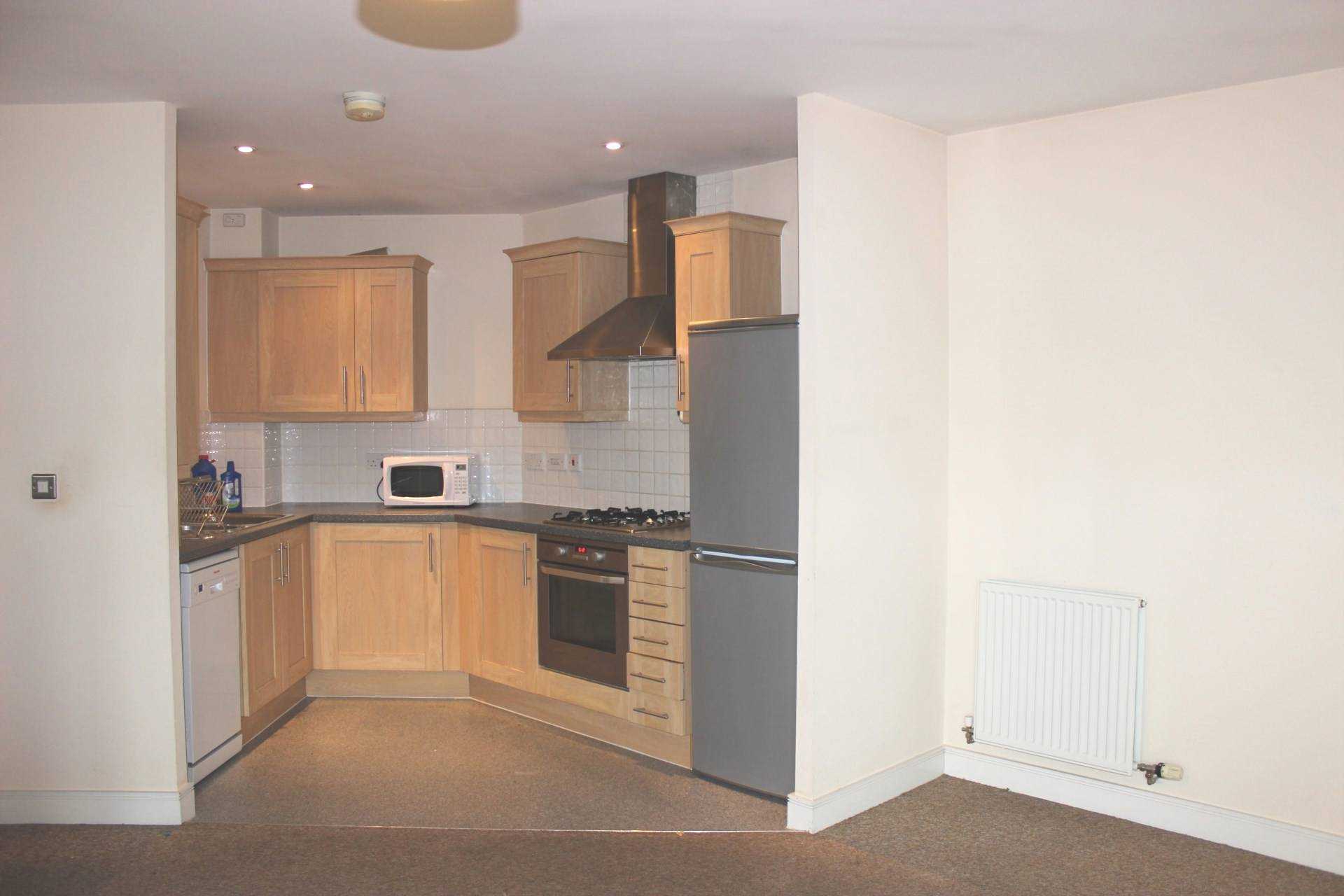 Flat Pettacre Close in Greater London