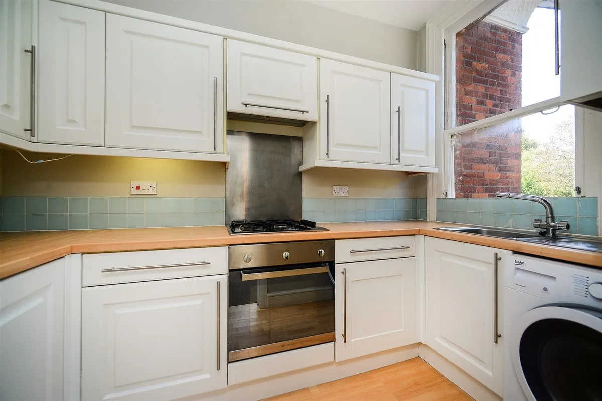 Flat Ranelagh Villas in Portslade by Sea