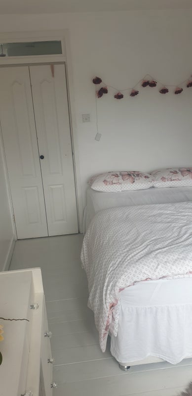 Room Digby Street in Greater London