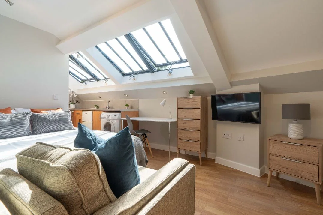 Flat Jesmond Road in Newcastle upon Tyne