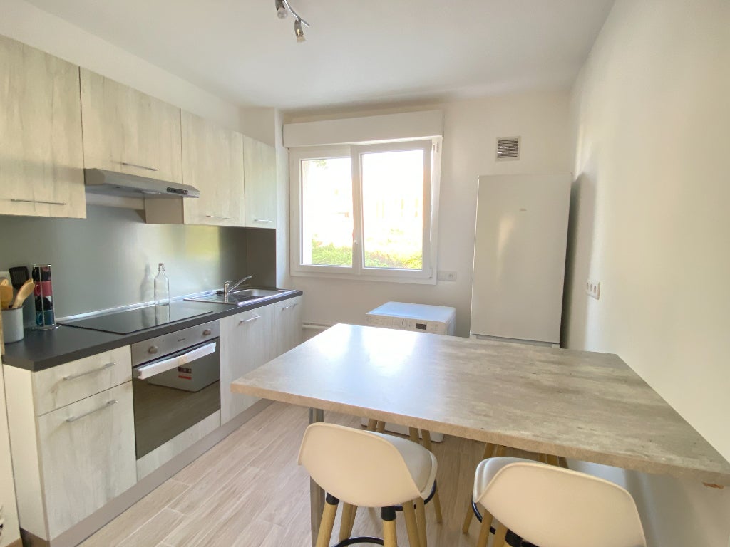 Appartement Rue du Bois Perrin à Rennes