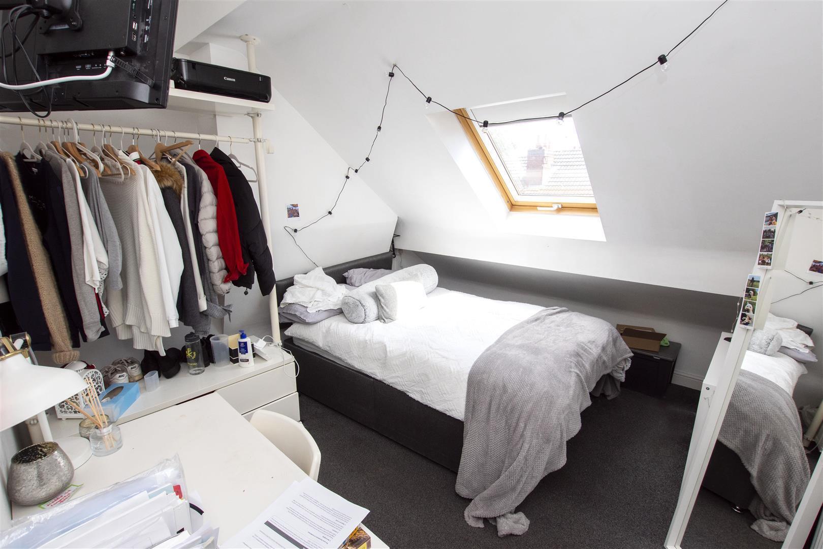 Room George Road in Birmingham
