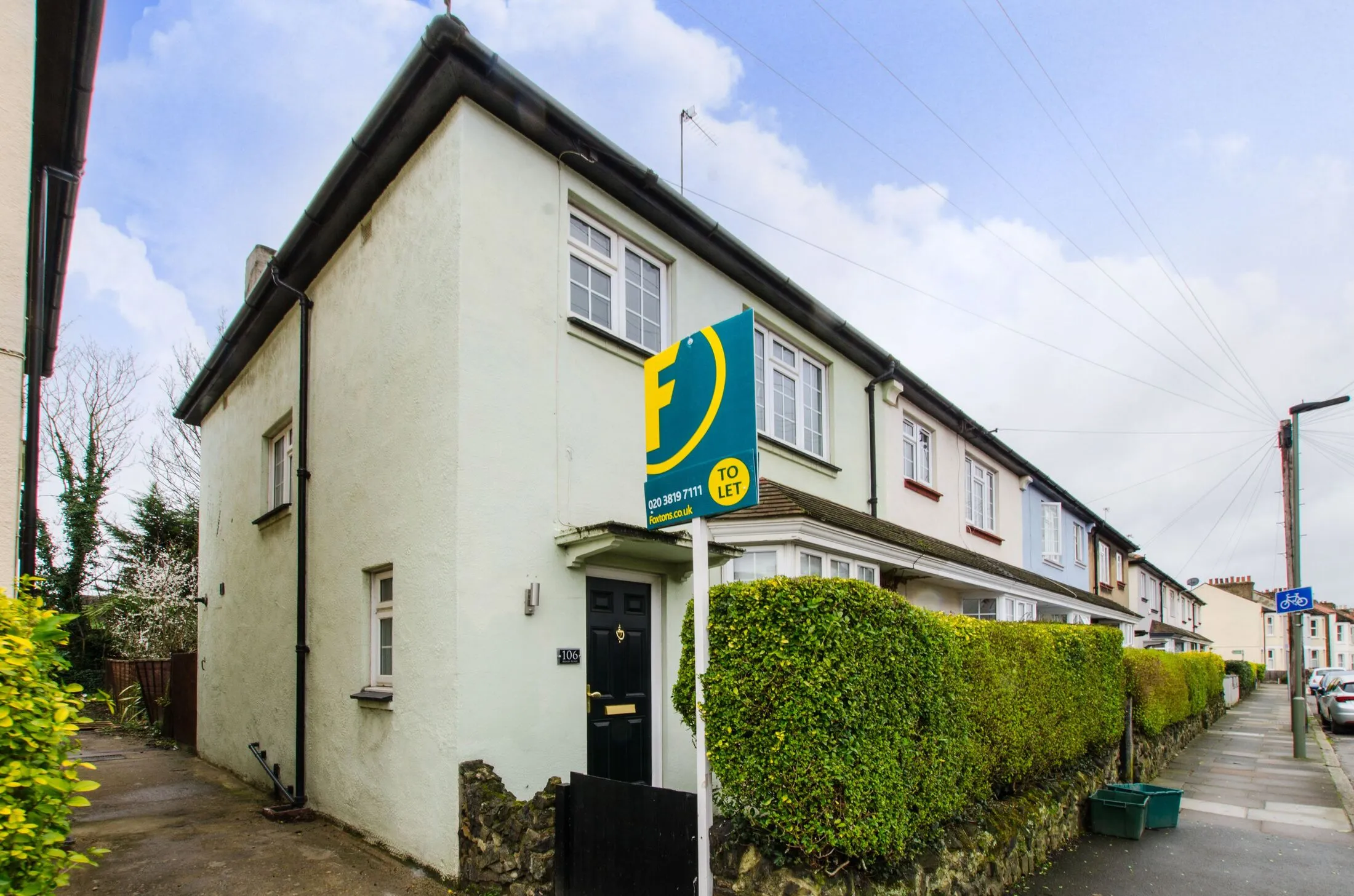 House Ridley Road in Greater London