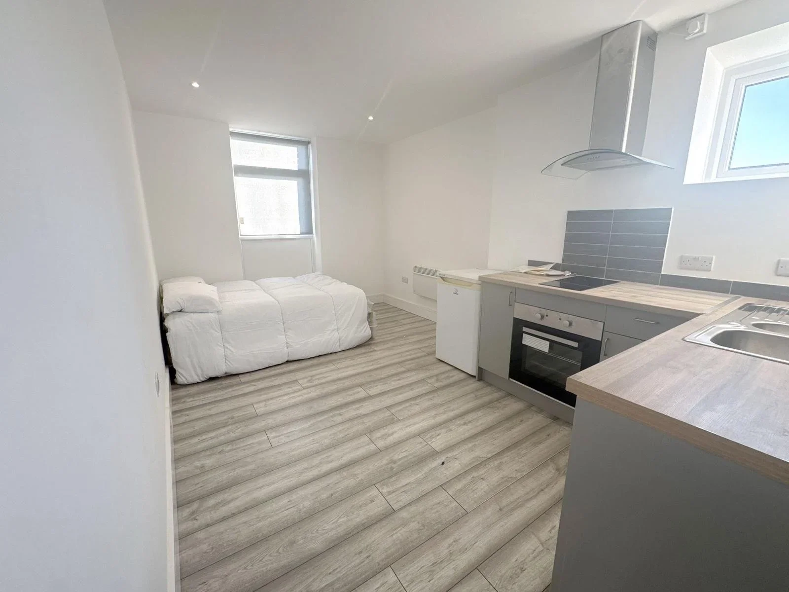 Flat Dunstable Road in Luton