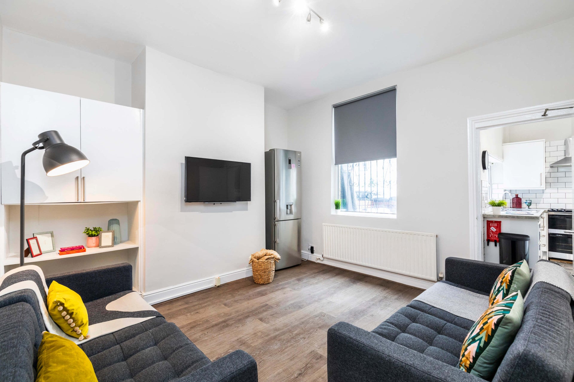 Room Kendal Lane in Leeds