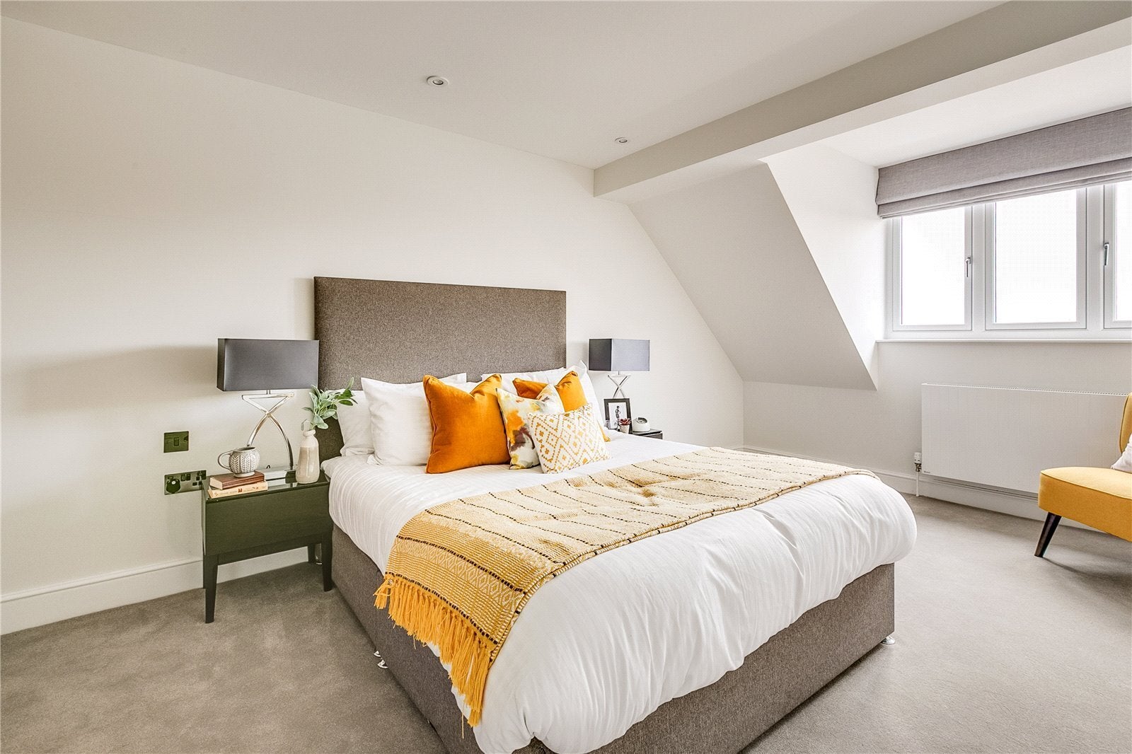 Flat Beechcroft Avenue in Greater London
