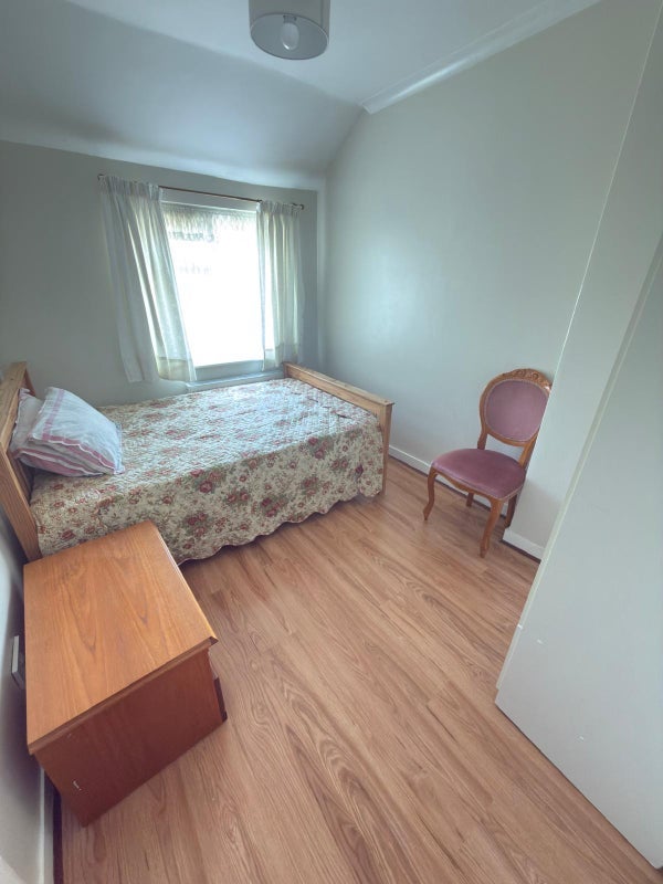 Room Morland Road in Greater London