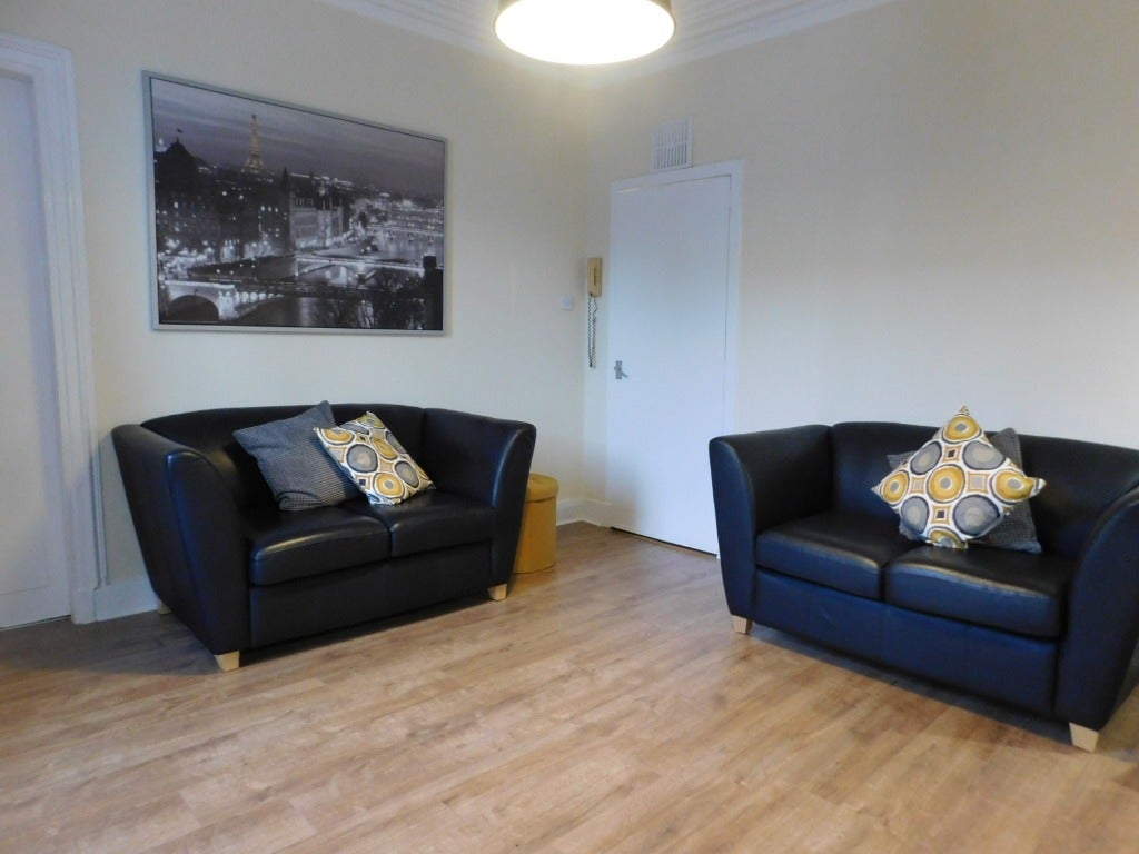 Flat Urquhart Road in Aberdeen City