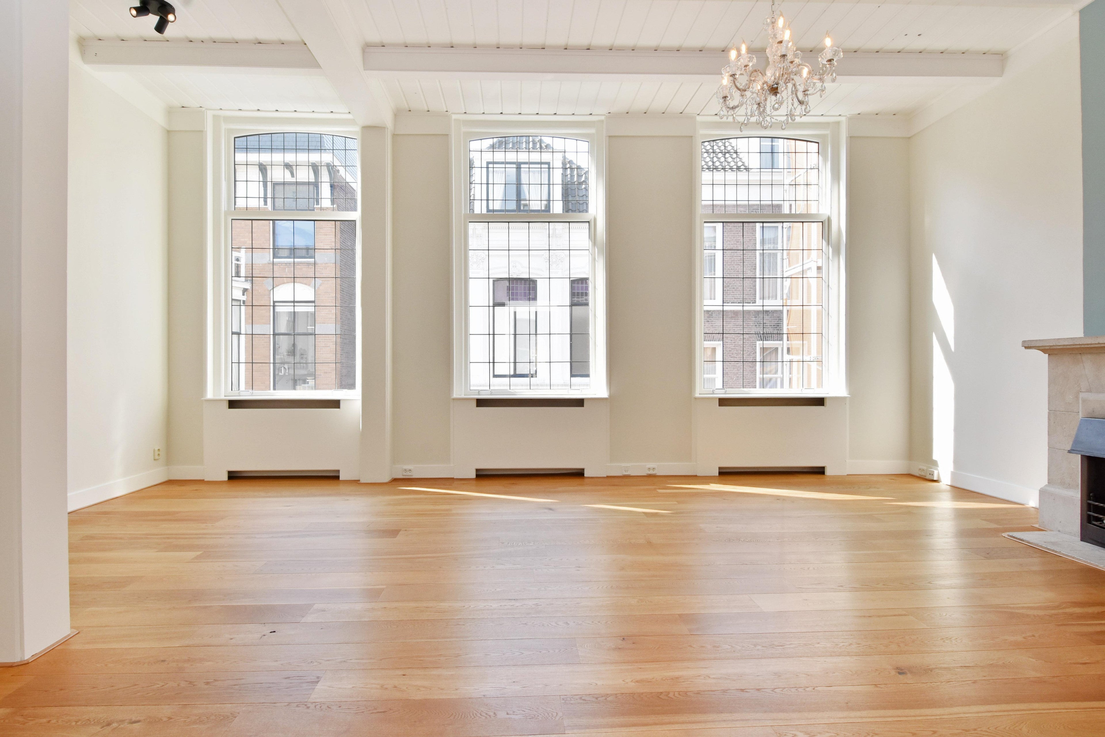 Appartement Nieuwe Schoolstraat in Den Haag