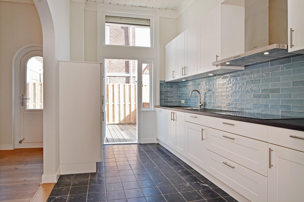 Appartement Nieuwe Schoolstraat 6