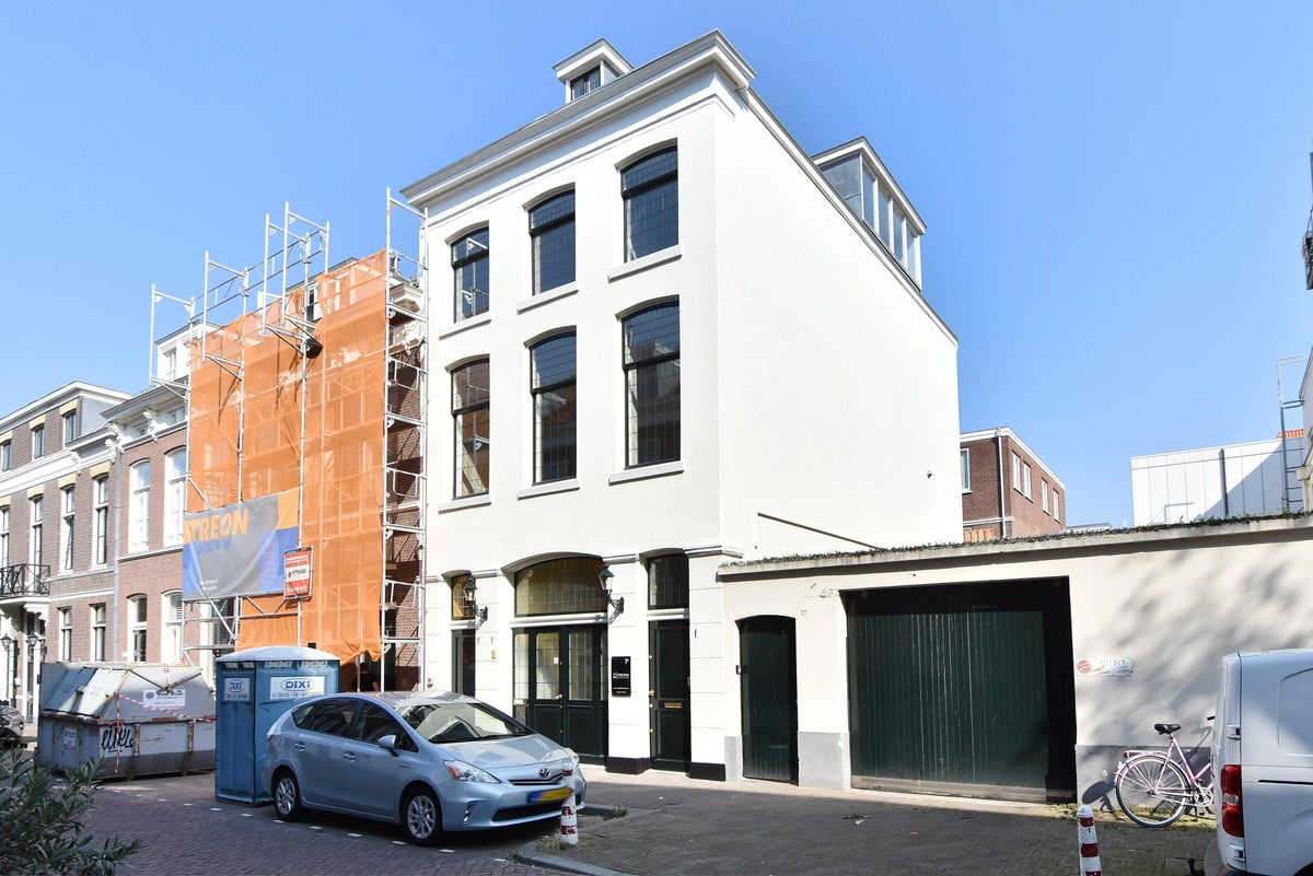 Appartement Nieuwe Schoolstraat 2