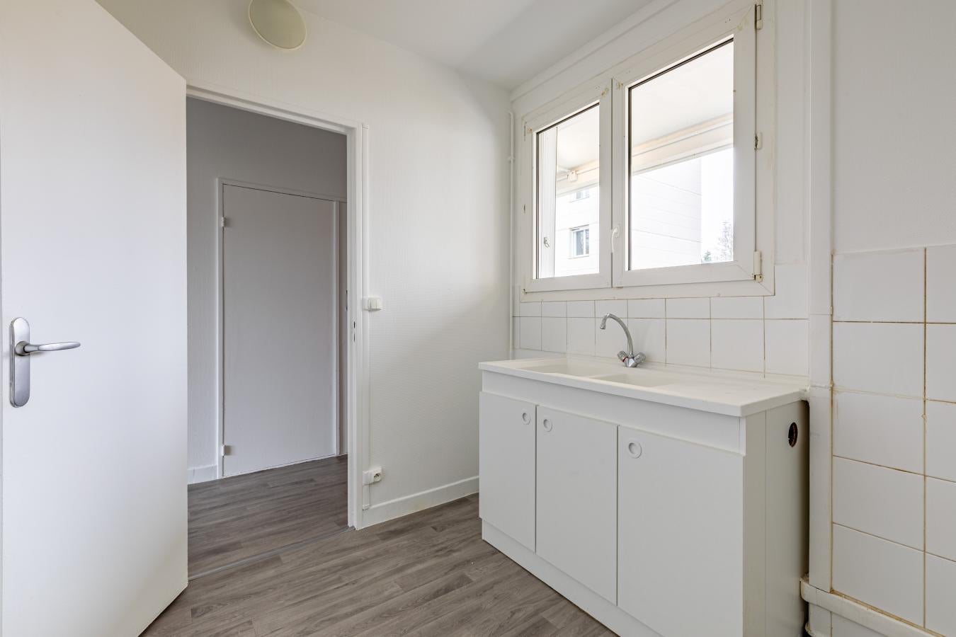 Flat Rue Antoine de Saint-Exupéry in Le Kremlin-Bicêtre