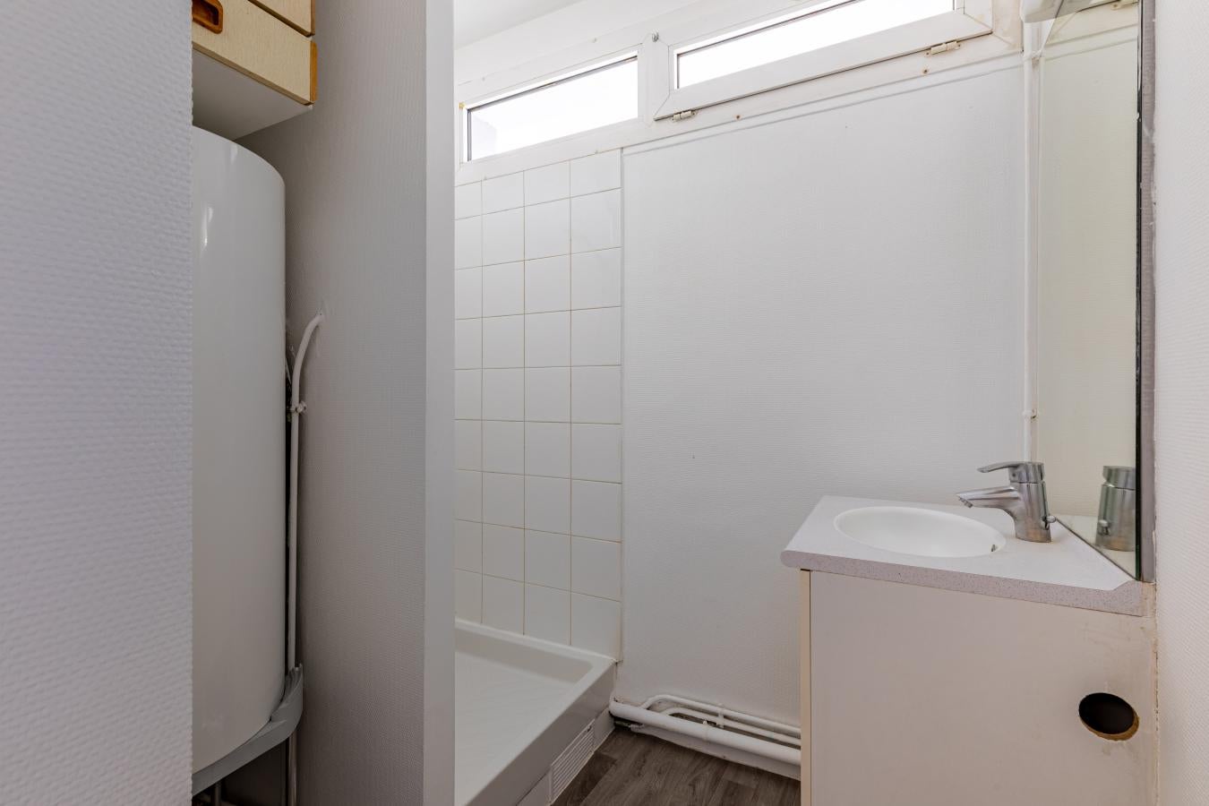Flat Rue Antoine de Saint-Exupéry in Le Kremlin-Bicêtre