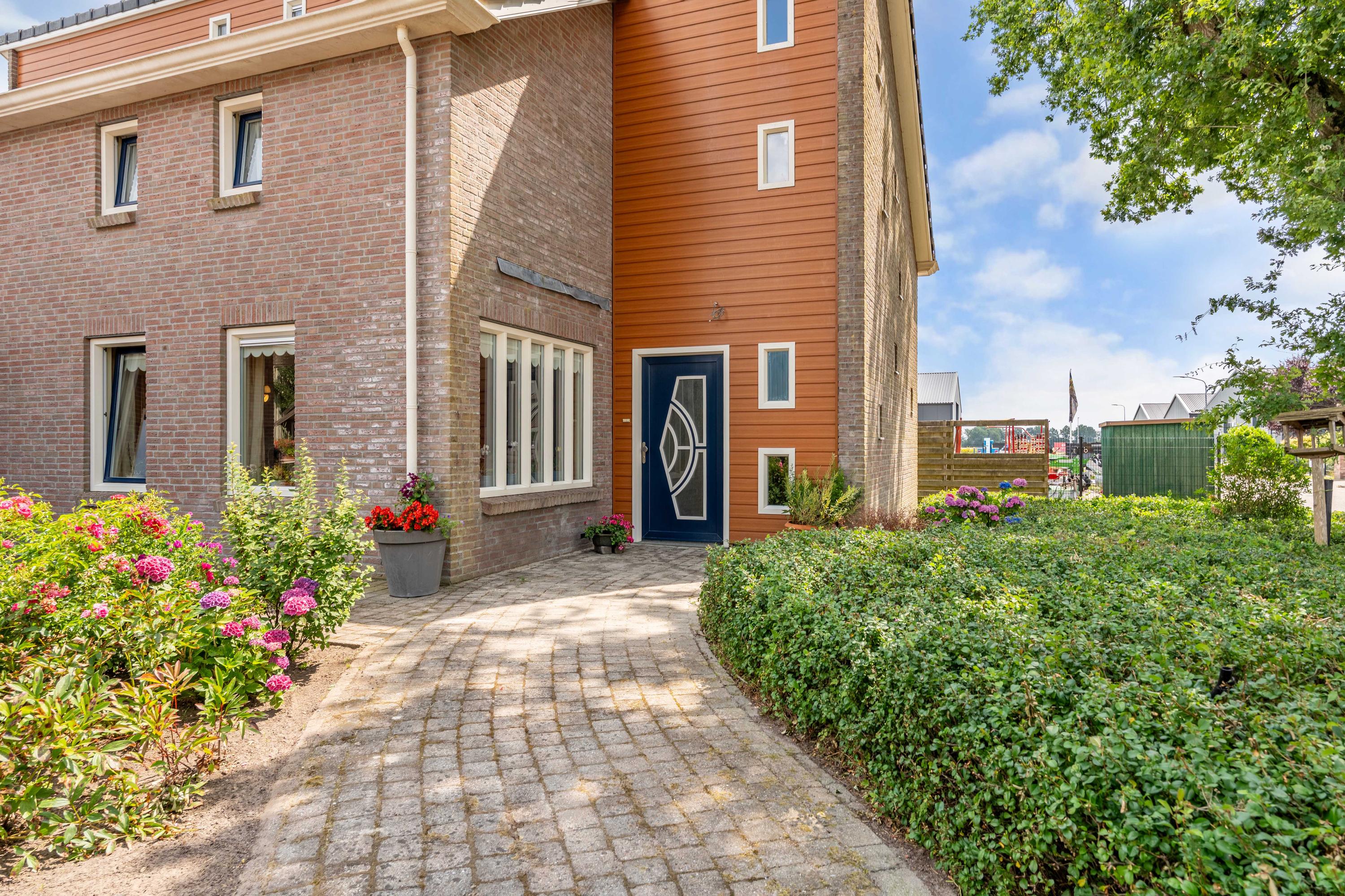 Vrijstaande woning te koop: Moersberger erven 15, Nijensleek