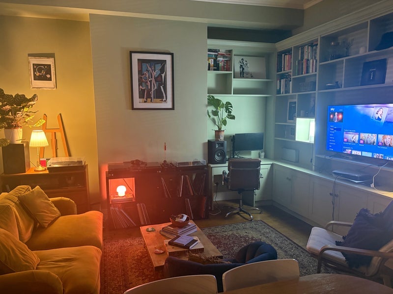 Room Harrow Road in City of Westminster