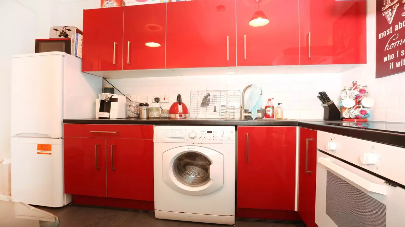 Room Hartley Street in Greater London